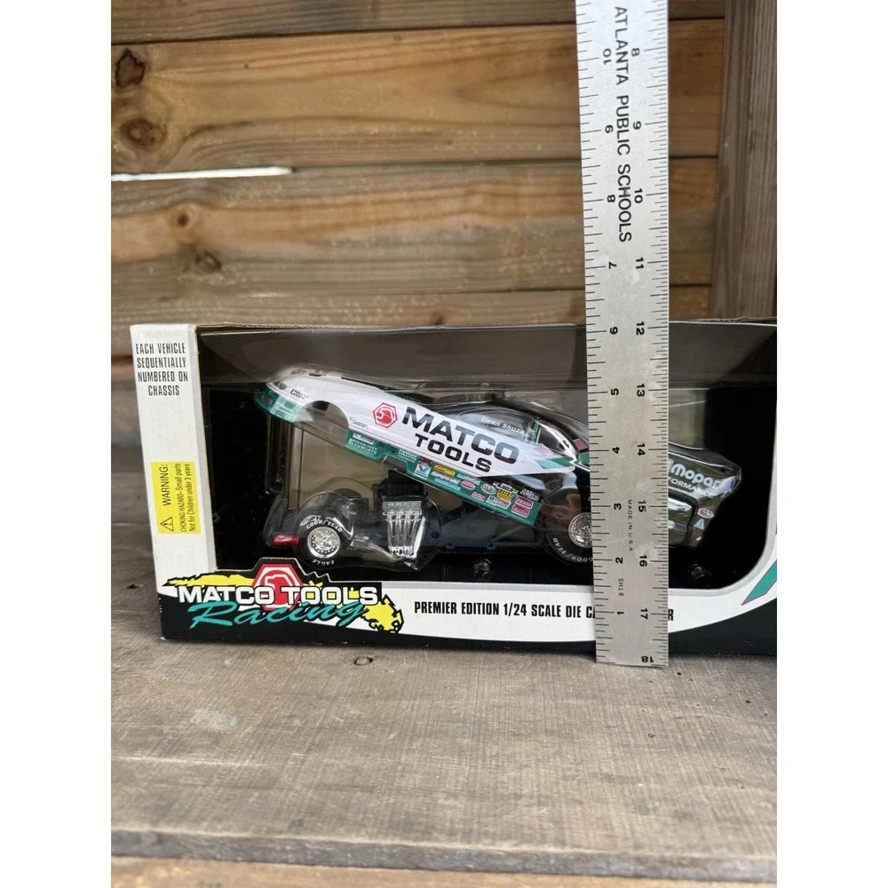 NIB Dean Skuza Premier Edition 1997 Die Cast Funny Car‎ 1/24 Matco Tools